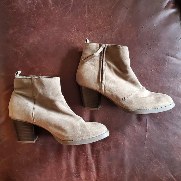 Booties - Picture 1 of 7